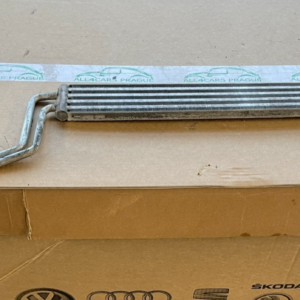 AUDI Q7 ,  VW TOUAREG  3.0TDI ÖLKÜHLER SERVOLENKUNG 7L8422885A DEMONT V TEST CAR