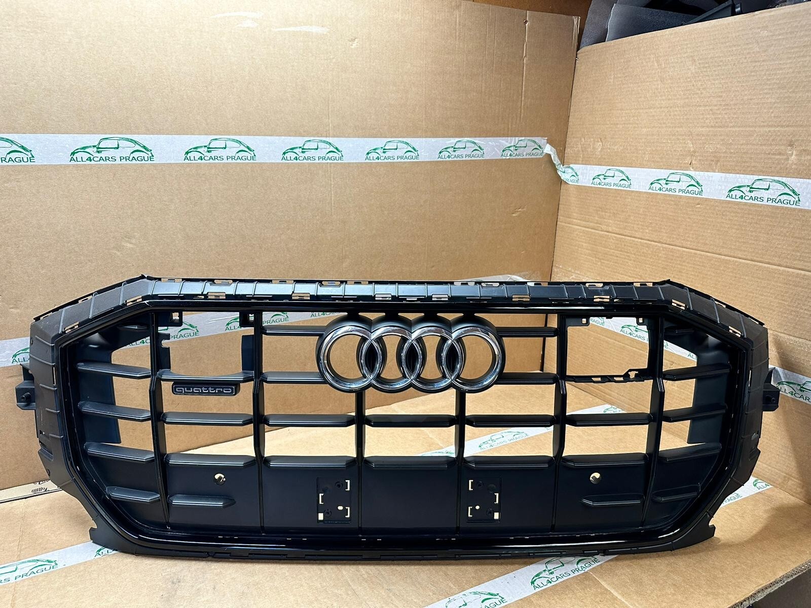 AUDI Q8 KÜHLERGRILL 4M8853651AF 4M8853651AG 4M8853651AH ORIGINAL NO.5 - Obrázek 3