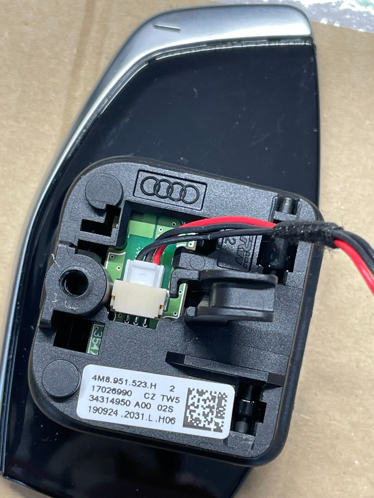 AUDI RS PADELS - AUDI Q7 Q8 SQ7 SQ8 LENKRAD RS SCHALTWIPPEN 4M8951523H ORIG NEU - Obrázek 10