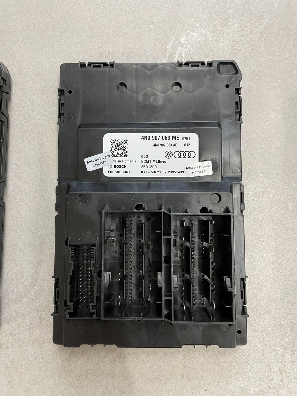 AUDI VW BENTLEY BCM1 BORDNETZ STEUERGERÄT BCM 4N0907063ME = 4N0907063MN ORIG.NEU - Obrázek 3