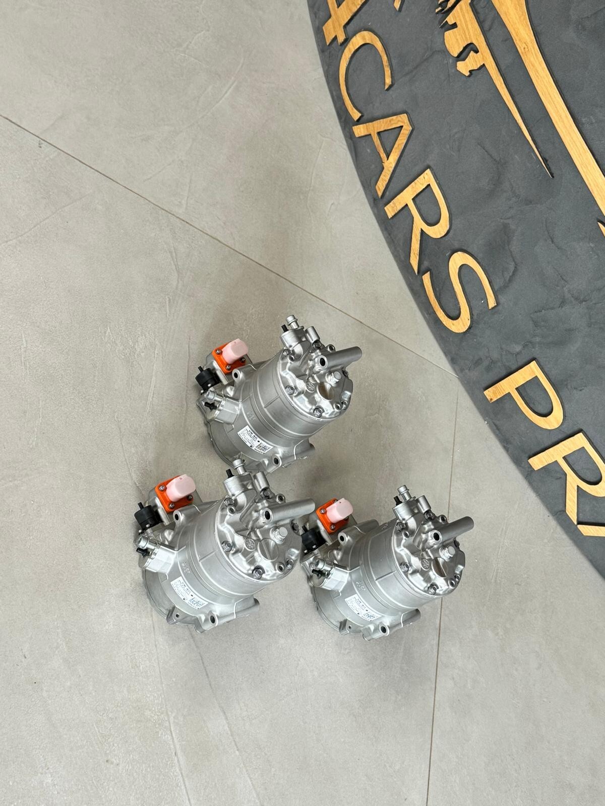 AUDI VW BENTLEY KLIMAKOMPRESSOR ELEKTRISCHER KLIMAKOMPRESSOR 4G0816797F ORIG.NEU - Obrázek 9