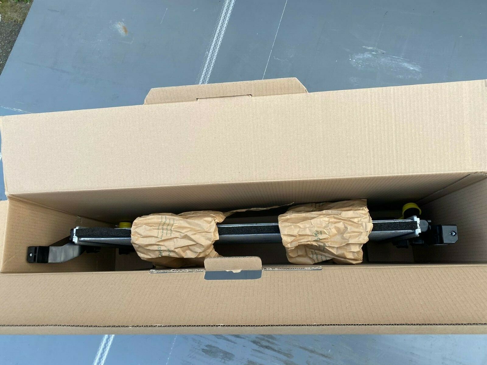 BMW 2 F45 F46 X1 F48 WASSERKÜHLER KÜHLER MOTORKÜHLER 17117644639 ORIGINAL NEU - Obrázek 4