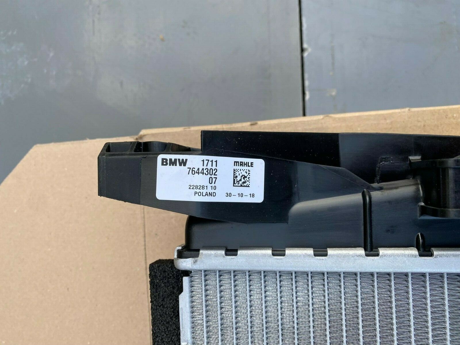 BMW 2 F45 F46 X1 F48 WASSERKÜHLER KÜHLER MOTORKÜHLER 17117644639 ORIGINAL NEU - Obrázek 5