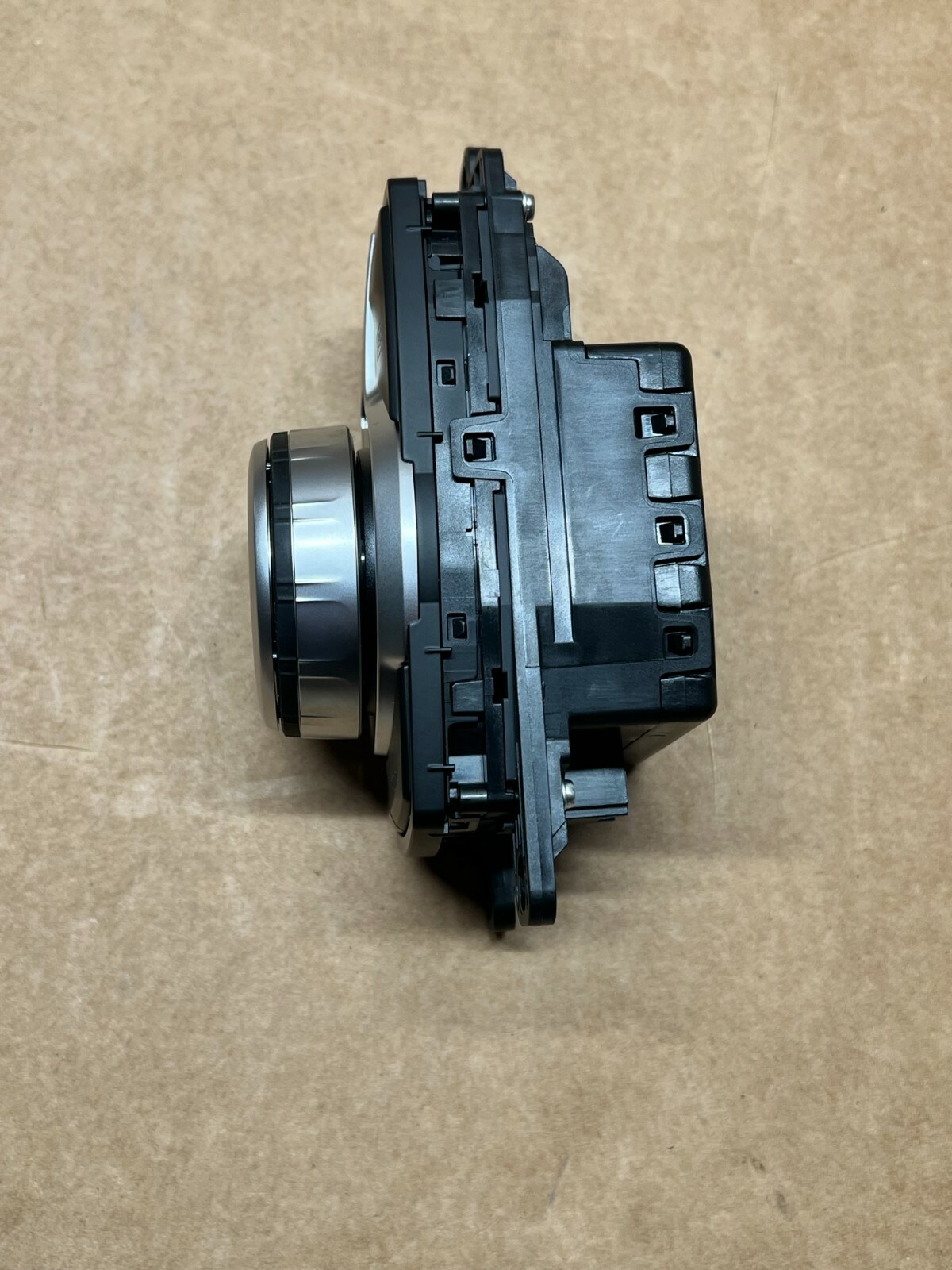 BMW 5 G30 G31 G32 G38 F97 F98 G01 iDRIVE CONTROLLER 6582 5A3B1E5-01 ORIG.NEU!! - Obrázek 4