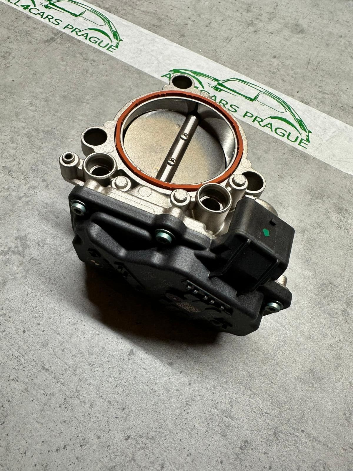 BMW DROSSELKLAPPEN G11 G12 13548601651 A2C86776500 DROSSELKLAPPENSTUTZEN NEU!!!