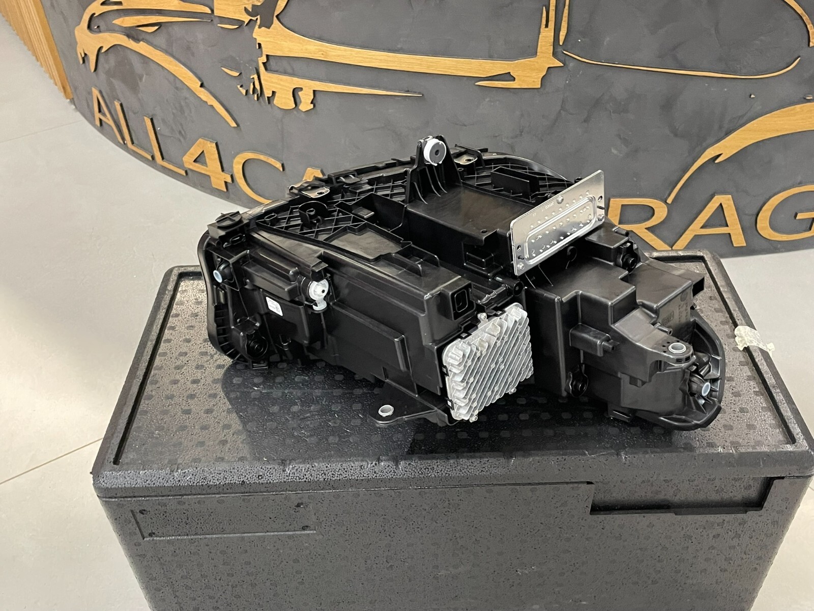 BMW X1 U11 FRONTSCHEINWERFER LINKS VORNE 5A5BD47-02 KOMPLET ORIGINAL NEU !!! - Obrázek 17