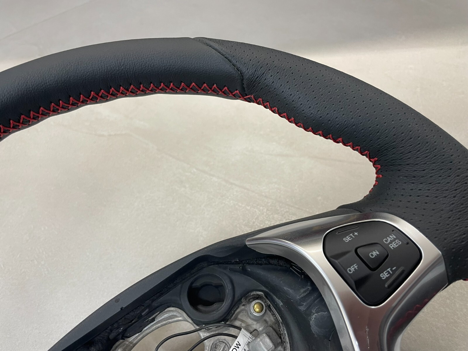 FORD FIESTA MULTIFUNKTIONAL SPORT LEDER LENKRAD G1BB3600BA FAST NEU d v Test Car - Obrázek 4