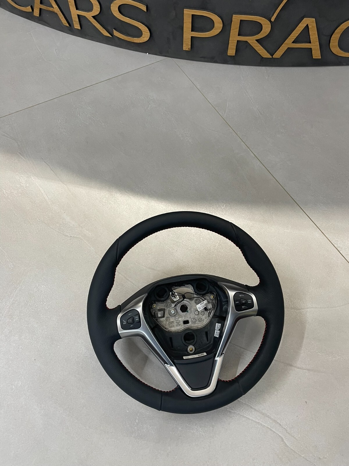 FORD FIESTA MULTIFUNKTIONAL SPORT LEDER LENKRAD G1BB3600BA FAST NEU d v Test Car - Obrázek 6