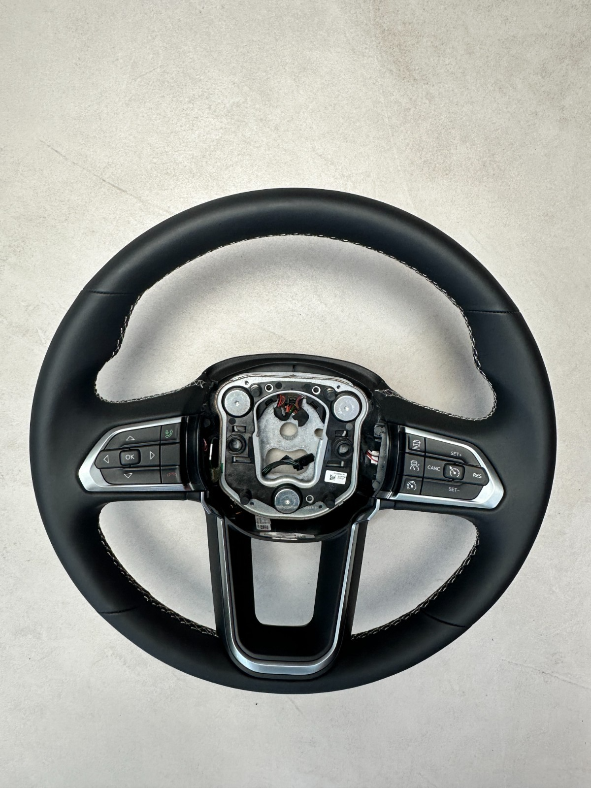 JEEP LENKRAD LEDER MULTINFUNKTION LEDERLENKRAD ORIGINAL NEU!!!! - Obrázek 3