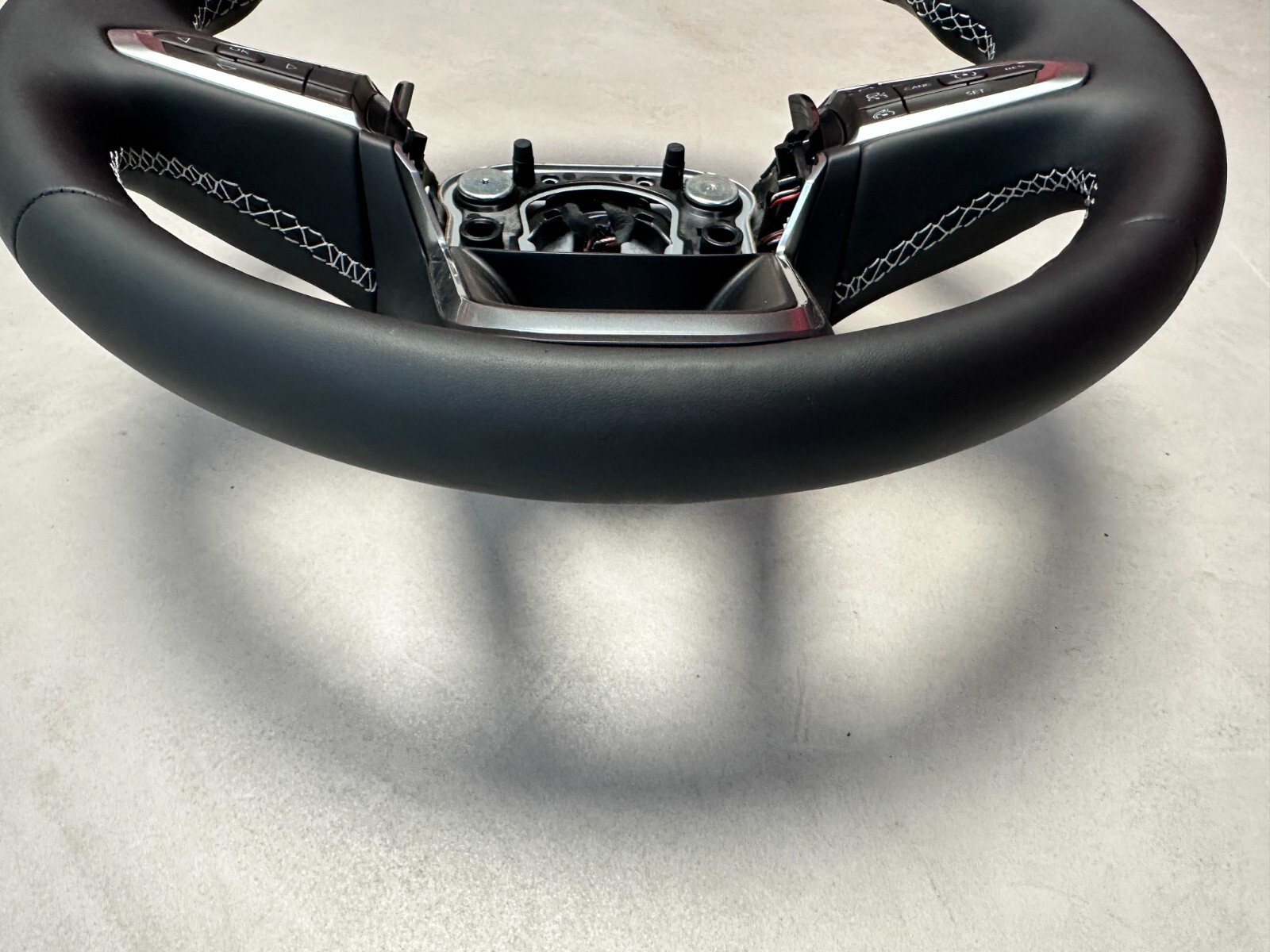 JEEP LENKRAD LEDER MULTINFUNKTION LEDERLENKRAD ORIGINAL NEU!!!! - Obrázek 6