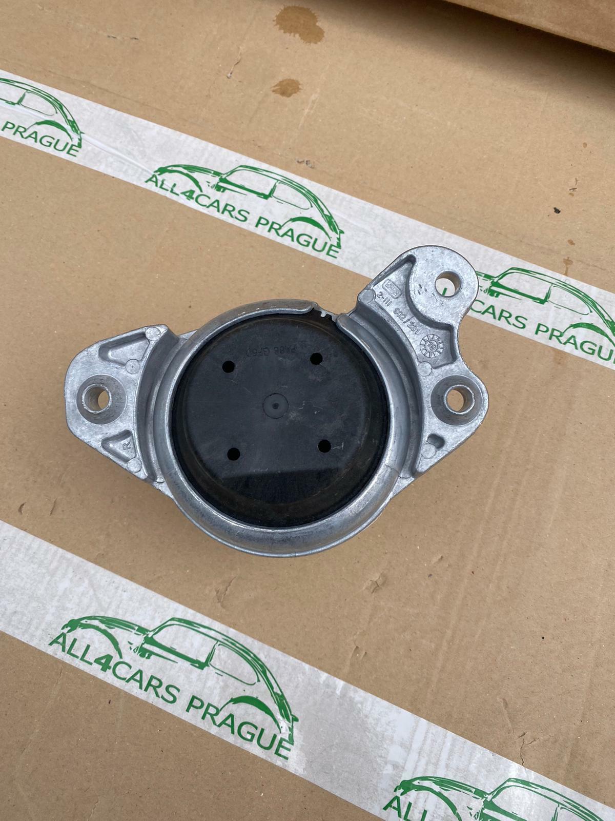 MERCEDES BENZ E-CLASS C-CLASS ENGINE MOUNT RIGHT SIDE A2132402200 ORIGINAL NEU! - Obrázek 3