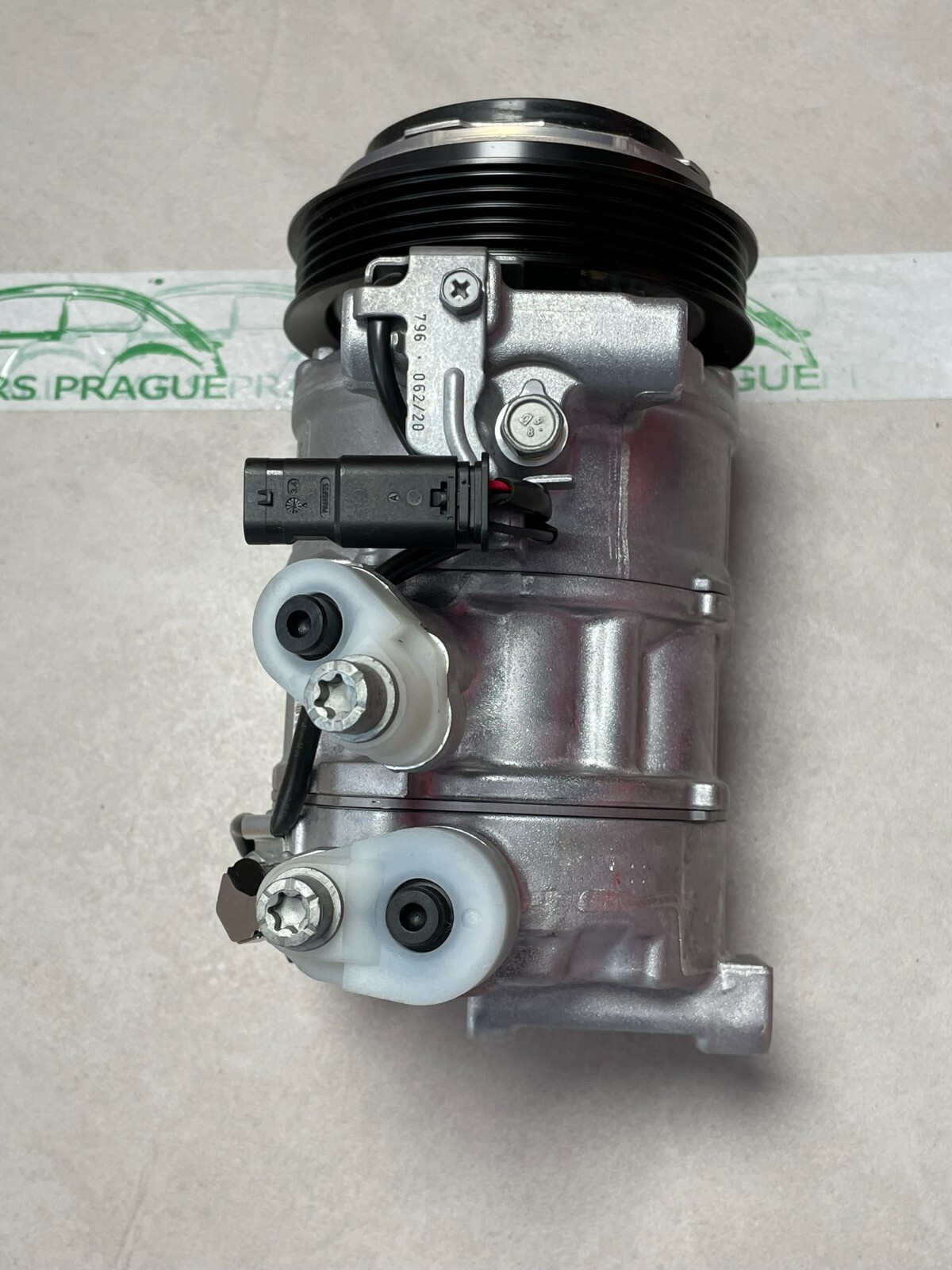 MERCEDES BENZ KLIMAKOMPRESSOR A/C COMPRESOR A0008301301 ORIG. NEU MERCEDES TEIL - Obrázek 11