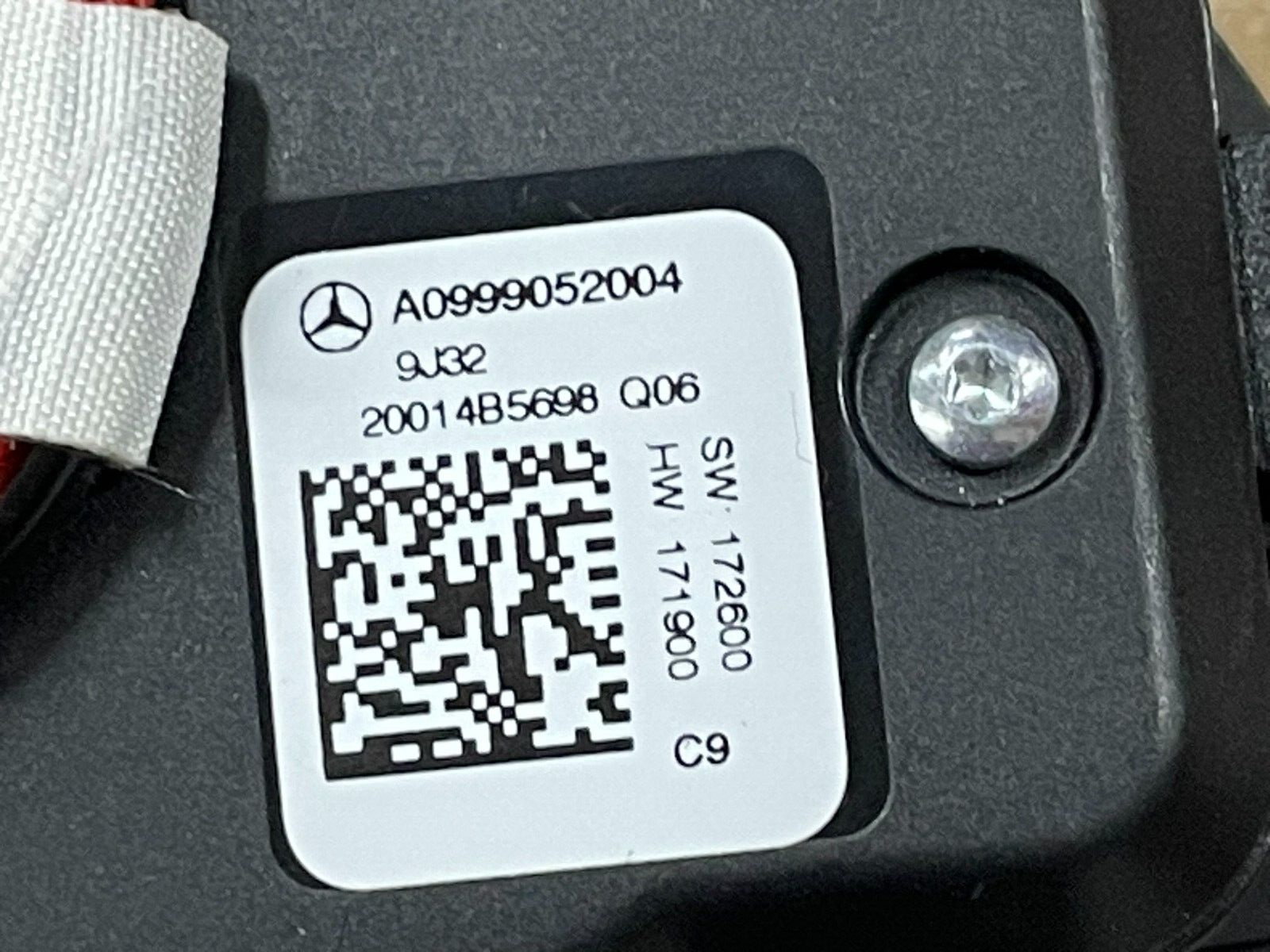 MERCEDES BENZ LENKRAD MULTIFUNKTIONSTASTEN SCHALTER SCHWARZ A0999052004 ORIG.NEU - Obrázek 12