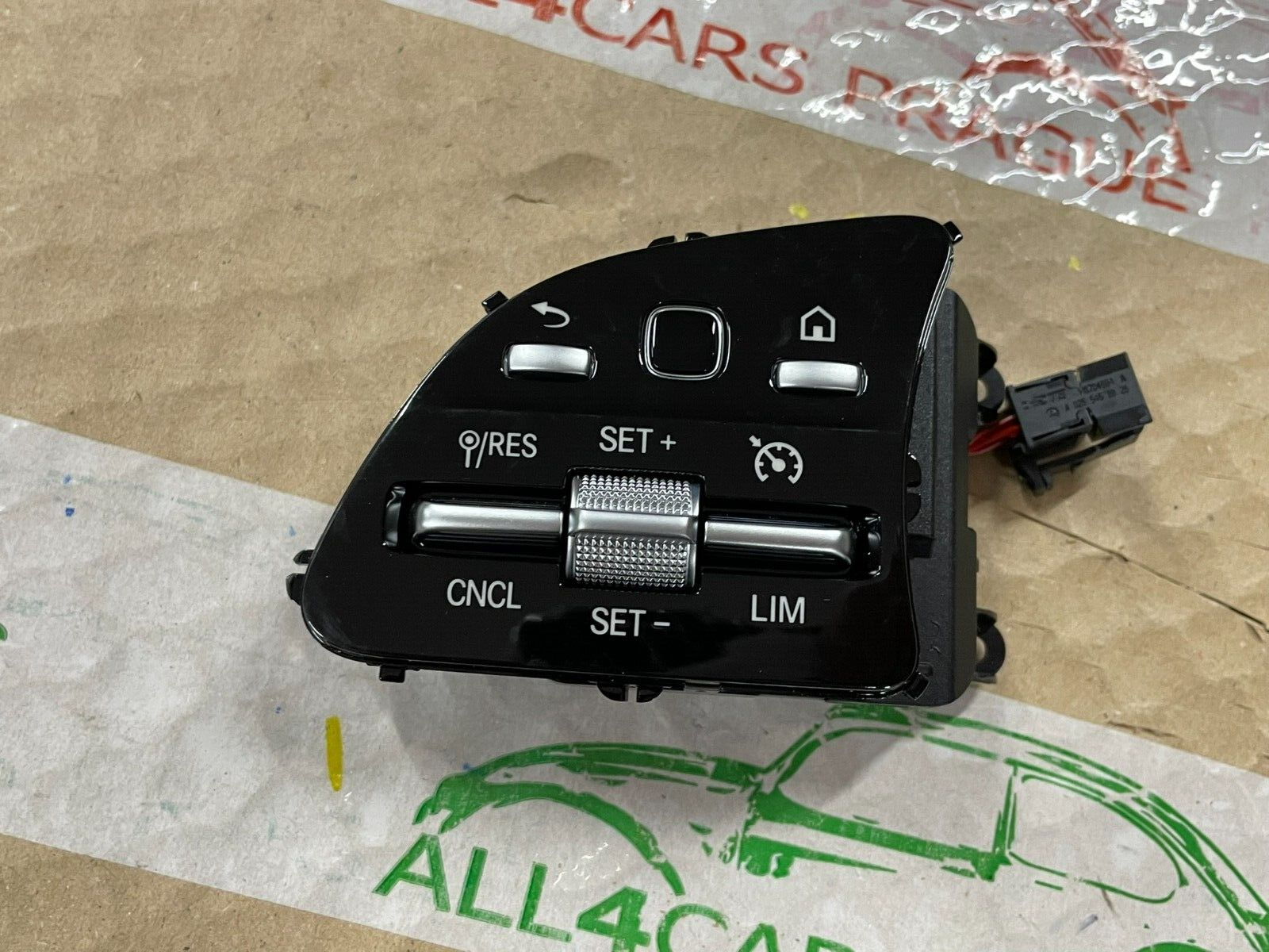 MERCEDES BENZ LENKRAD MULTIFUNKTIONSTASTEN SCHALTER SCHWARZ A0999052004 ORIG.NEU - Obrázek 5