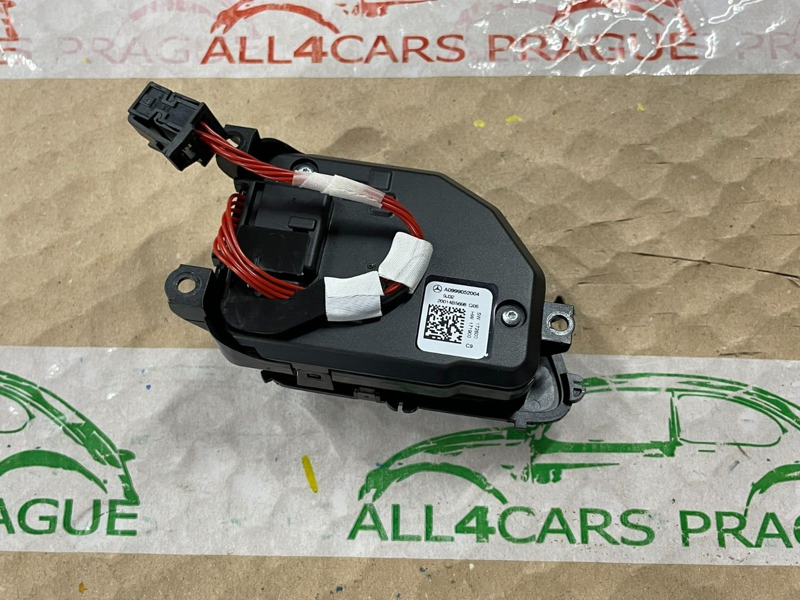 MERCEDES BENZ LENKRAD MULTIFUNKTIONSTASTEN SCHALTER SCHWARZ A0999052004 ORIG.NEU - Obrázek 8