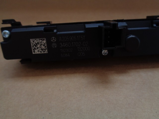 MERCEDES C GLC PDC SCHALTER A2059051751 Fast Neu Teil demont vom Test Wagen .... - Obrázek 8