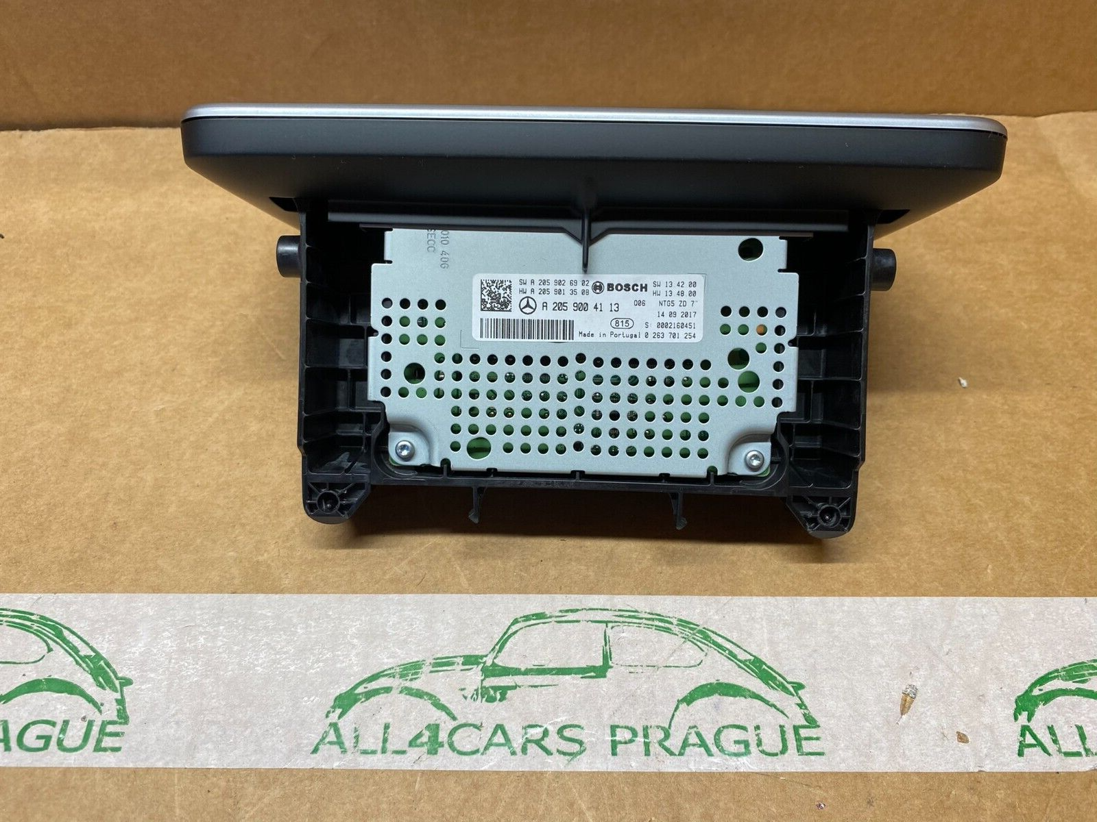 MERCEDES C-KLASSE W205 ZENTRAL NAVI BILDSCHIRM A2059004113 Fast Neu d Test Wagen - Obrázek 4