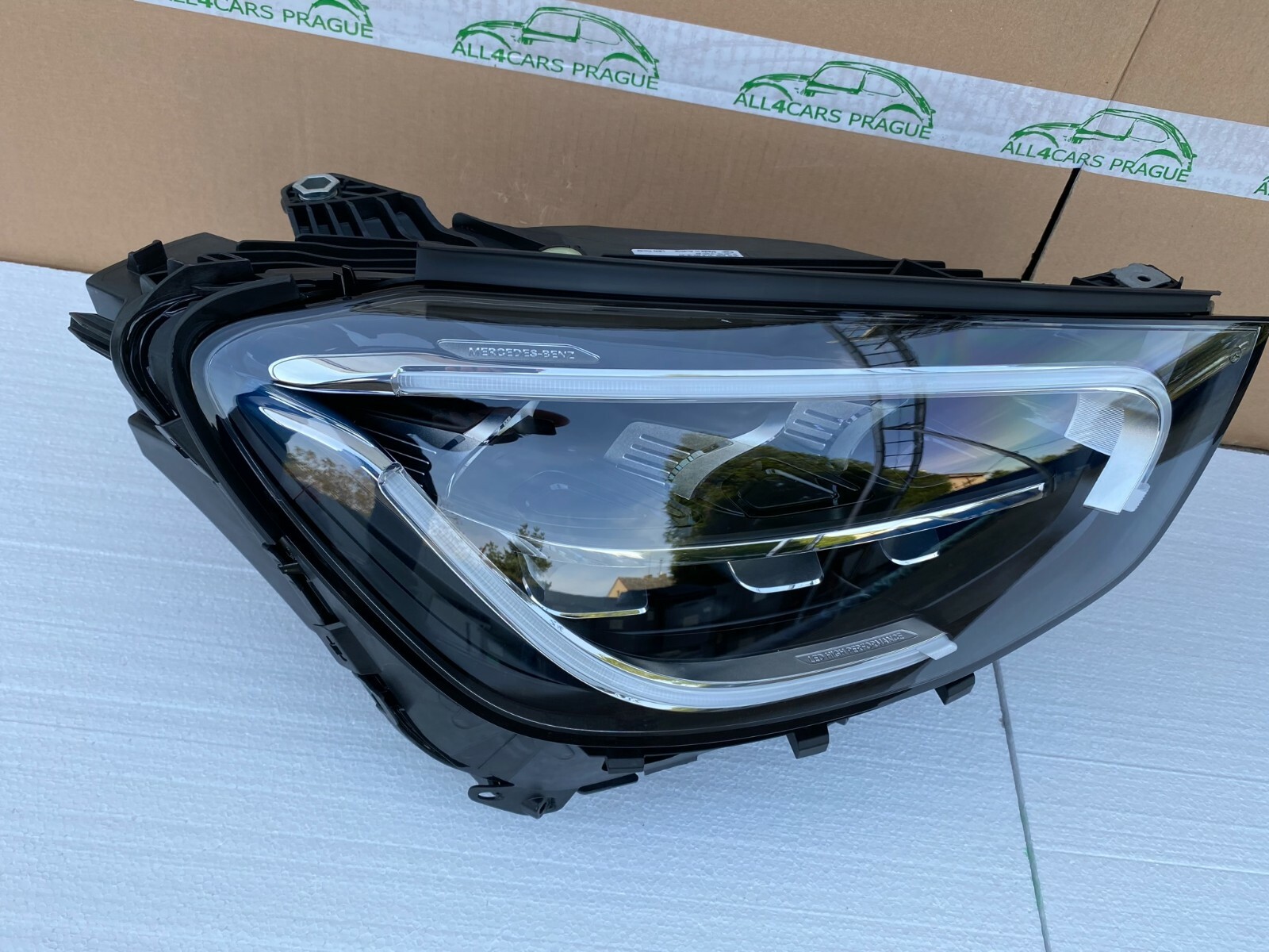 MERCEDES GLC LED RECHTS FRONTSCHEINWERFER KOMPLETT A2539066403 ORIGINAL NEU!!! - Obrázek 3