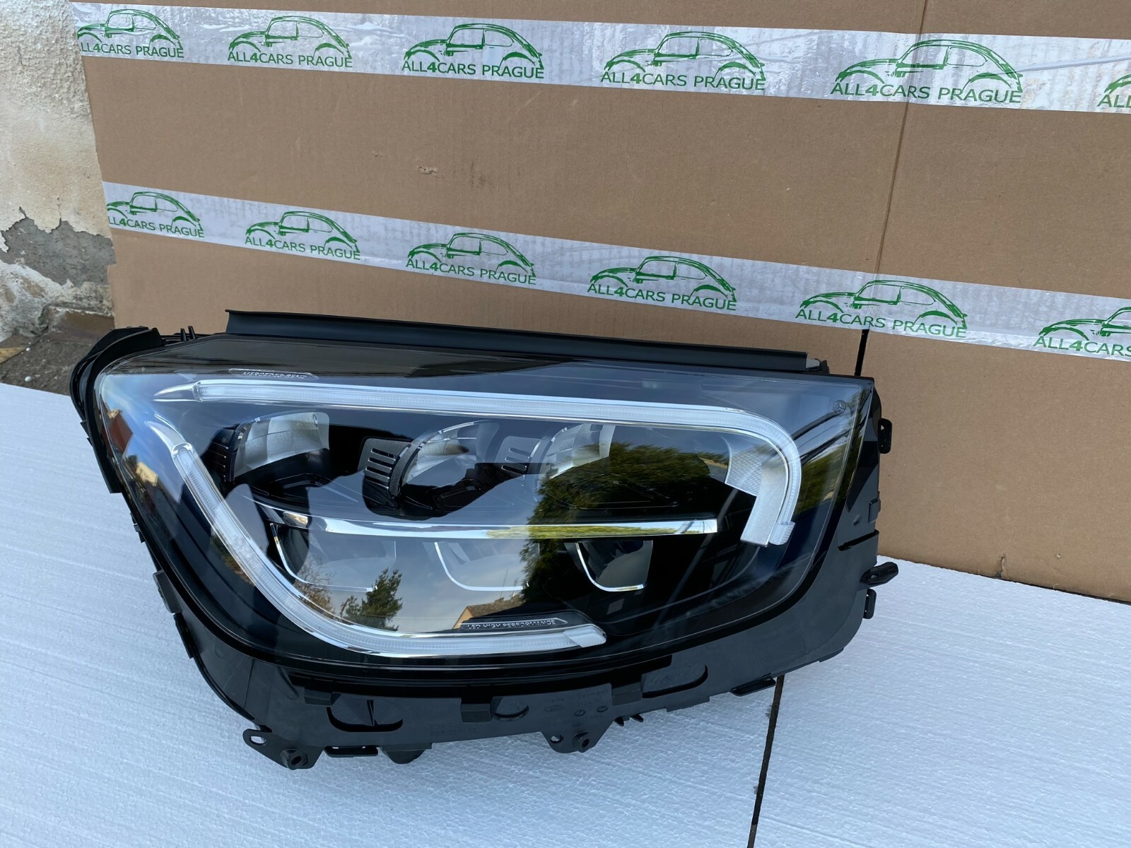 MERCEDES GLC LED RECHTS FRONTSCHEINWERFER KOMPLETT A2539066403 ORIGINAL NEU!!!