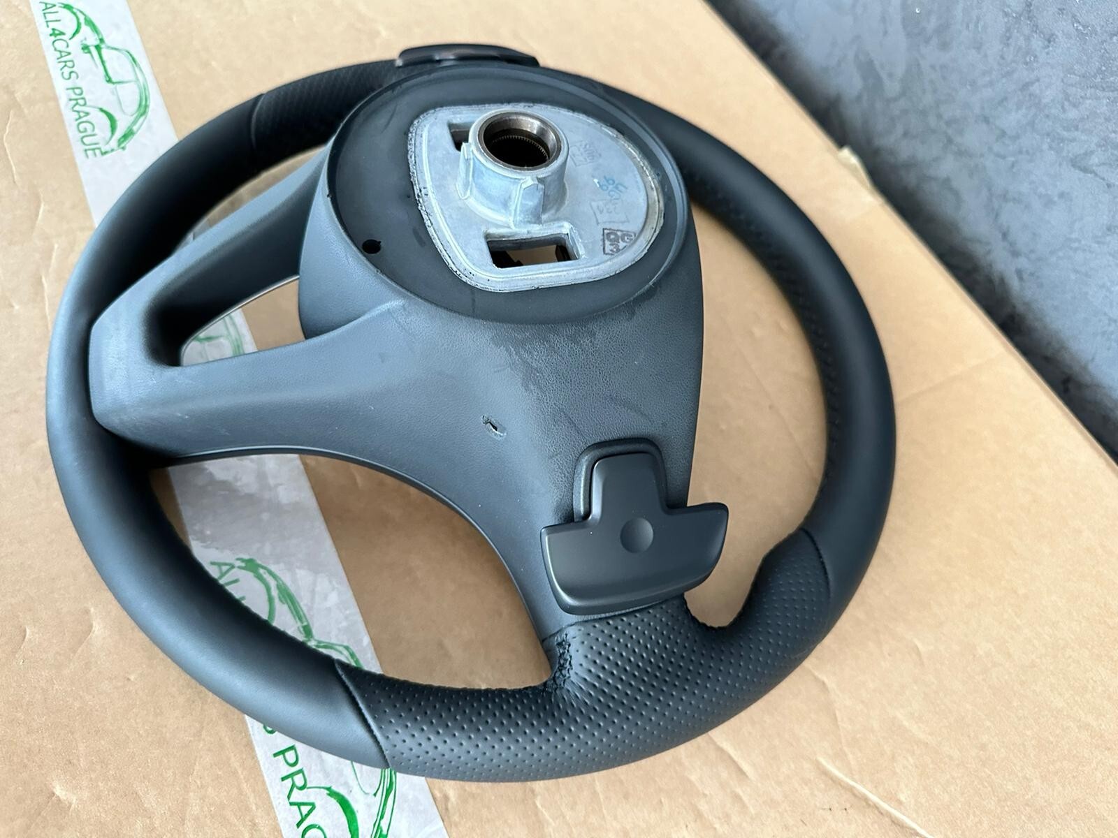 MERCEDES W 205 C 253 GLC SPORT LEDER LENKRAD MIT PADELS A0024606903 FAST NEU ... - Obrázek 17