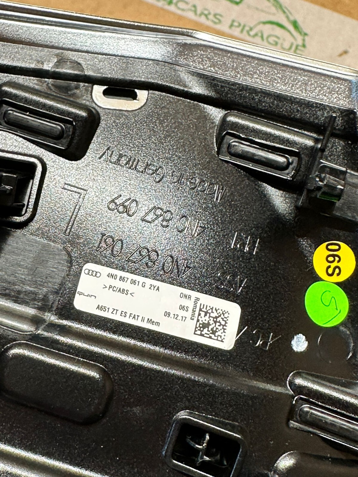 NEU AUDI A8/S8 ZIERBLENDE FUR TURVERKLEIDUNG 4N0867061G 2YA ORIG. NEU!! - Obrázek 8