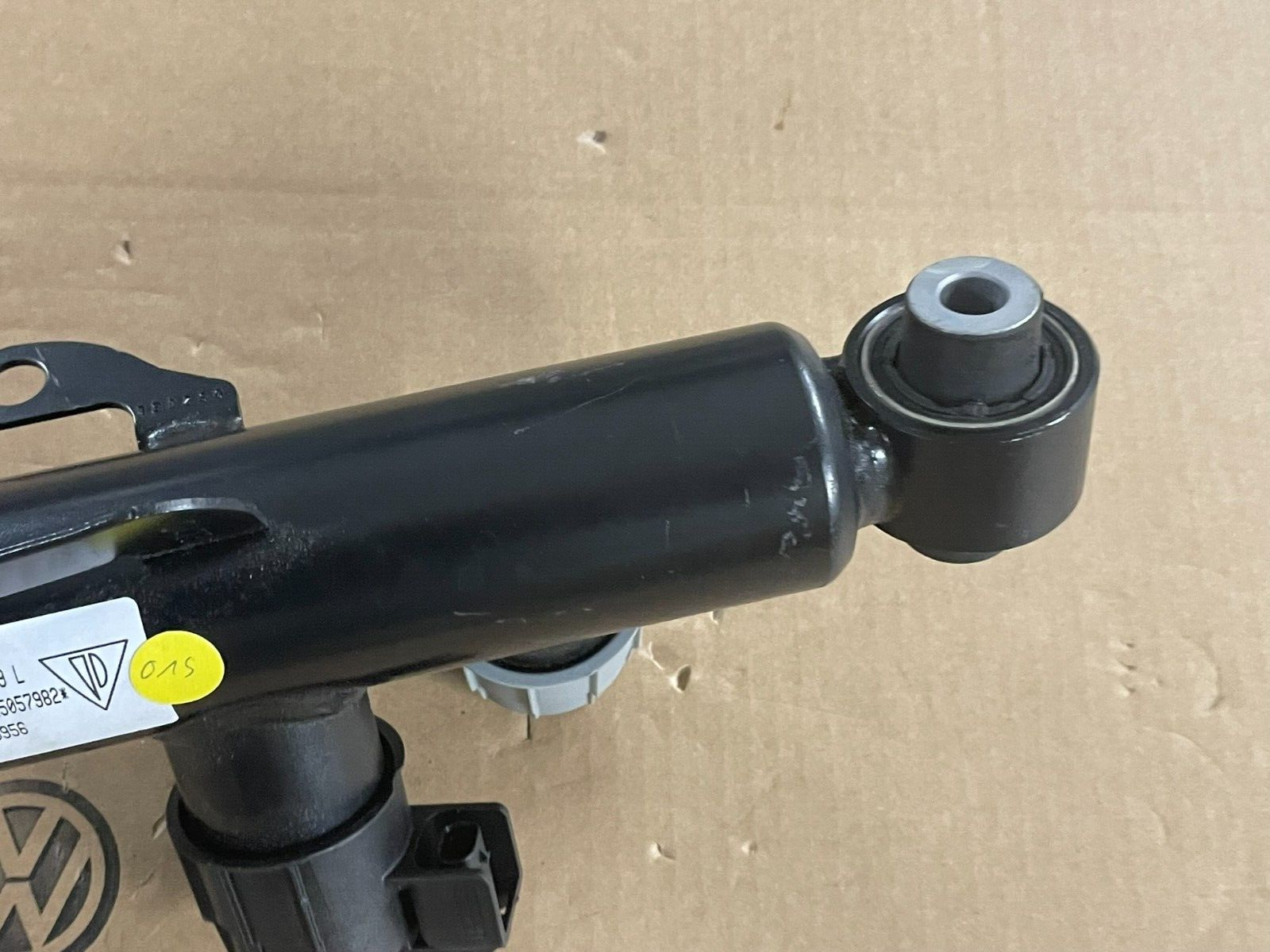 PORSCHE CAYENNE 9YA-2 STOSSDÄMPFER ELEKTRISCH HINTERACHSE LINKS 9Y0513027F NEU - Obrázek 20