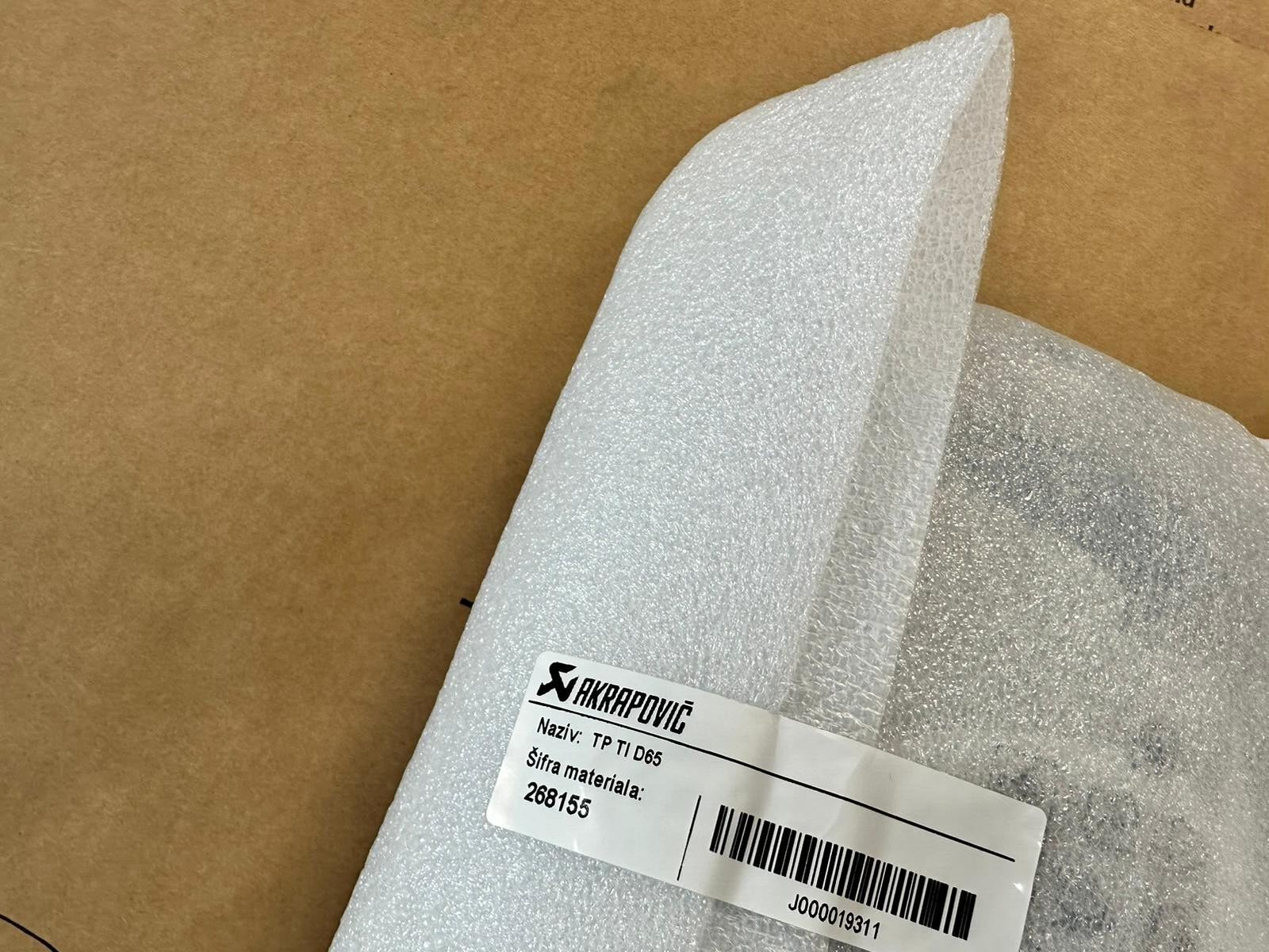 PORSCHE CAYENNE AUSPUFF ENDROHR TITAN AKRAPOVIC 9Y3253823B 9Y3253824B ORIG NEU!! - Obrázek 20