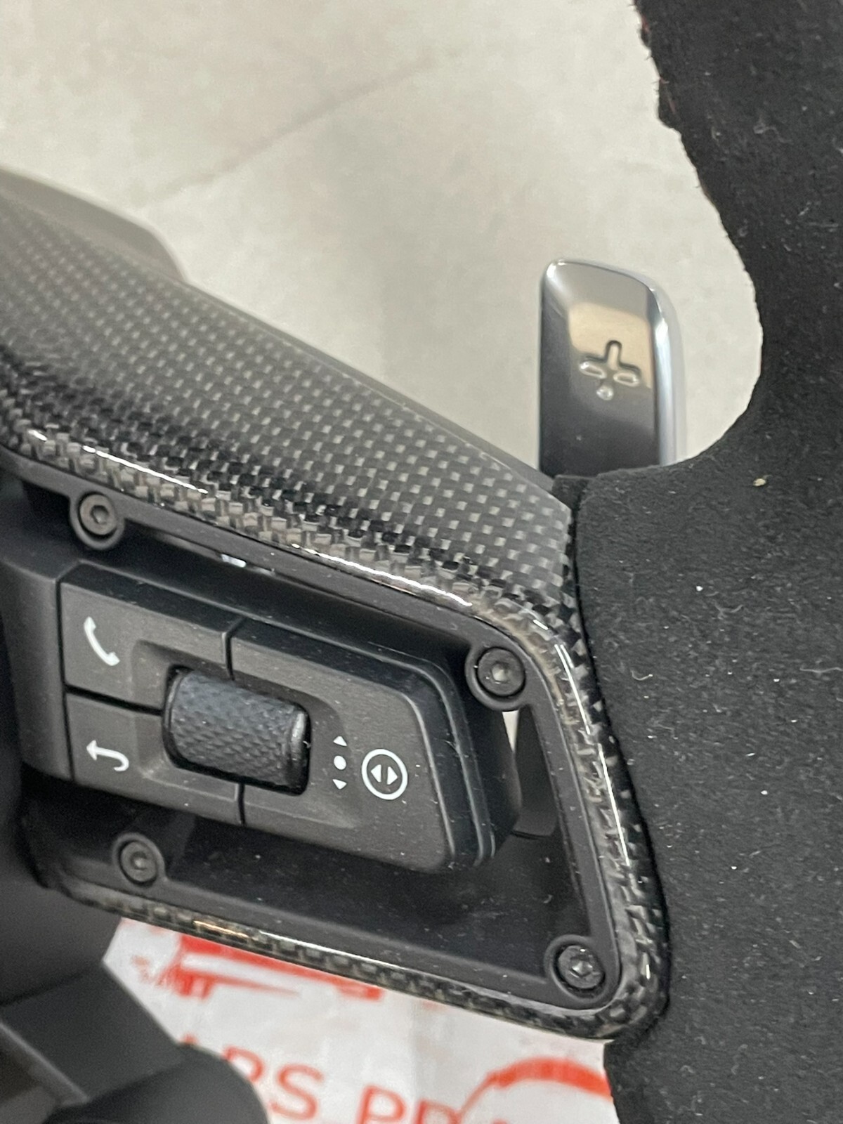 PORSCHE GTS LENKRAD CARBON ALCANTARA LEDER KOMPLET FAST NEU - DEM FROM NEW CAR - Obrázek 12