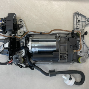 PORSCHE PANAMERA  LUFTKOMPRESSOR FÜR FAHRWERK 976616006C PAE616006 KOMPLET NEU !