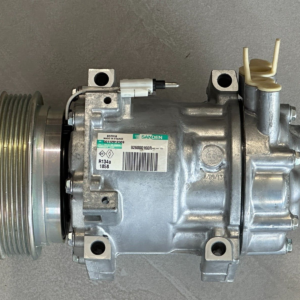 RENAULT  DACIA KLIMAKOMPRESSOR 926000160R ORIGINAL RENAULT NEU TEIL !!