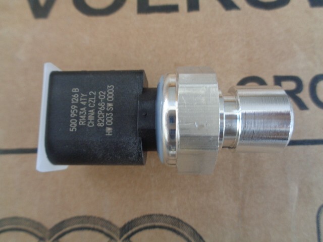 SEAT 5Q0959126B KLIMAANLAGE DRUCKSCHALTER ORIGINAL SEAT TEIL 5Q0 959 126 B NEU - Obrázek 4