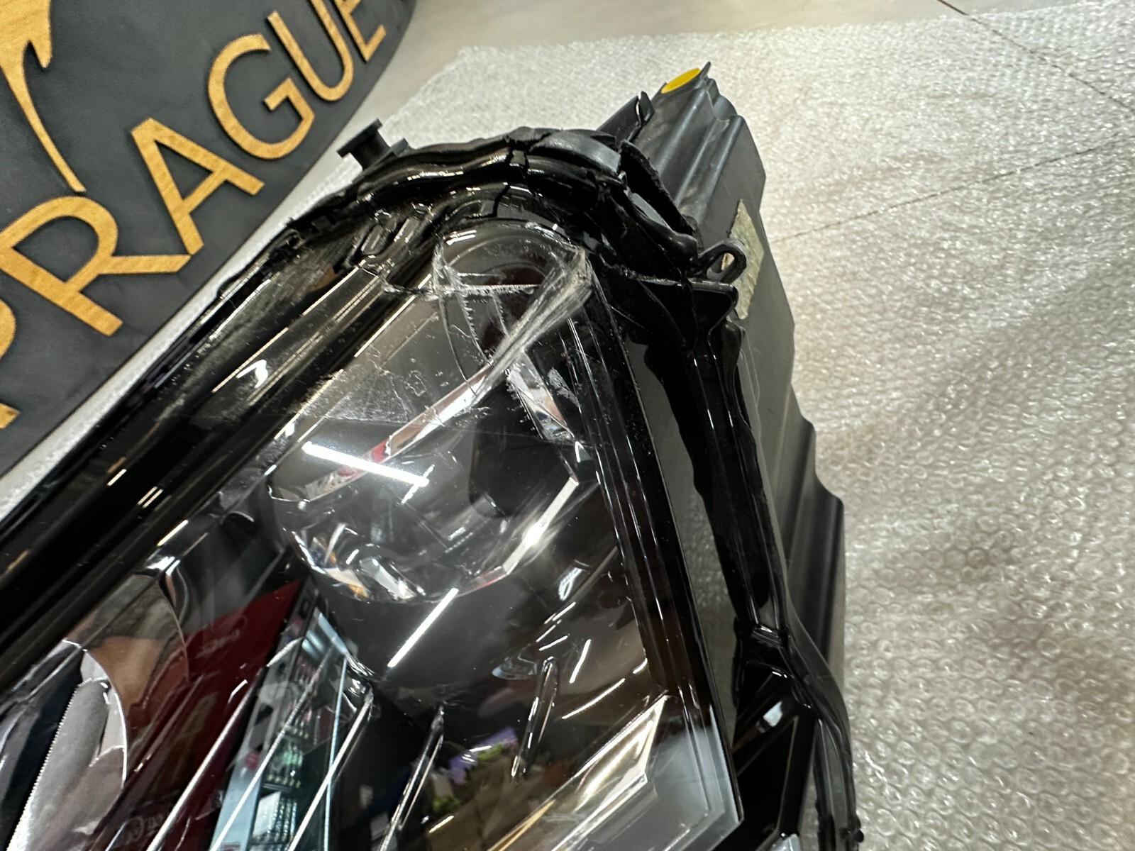 SKODA KAROQ LED FRONTSCHEINWERFER VORNE LINKS 57B941015D BESCHÄDIGT ORIG.SKODA - Obrázek 4