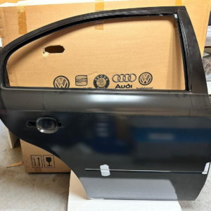 SKODA OCTAVIA I LIMUSINE TÜR HINTEN RECHTS 1U4833052 ORIGINAL SKODA NEUES TEIL