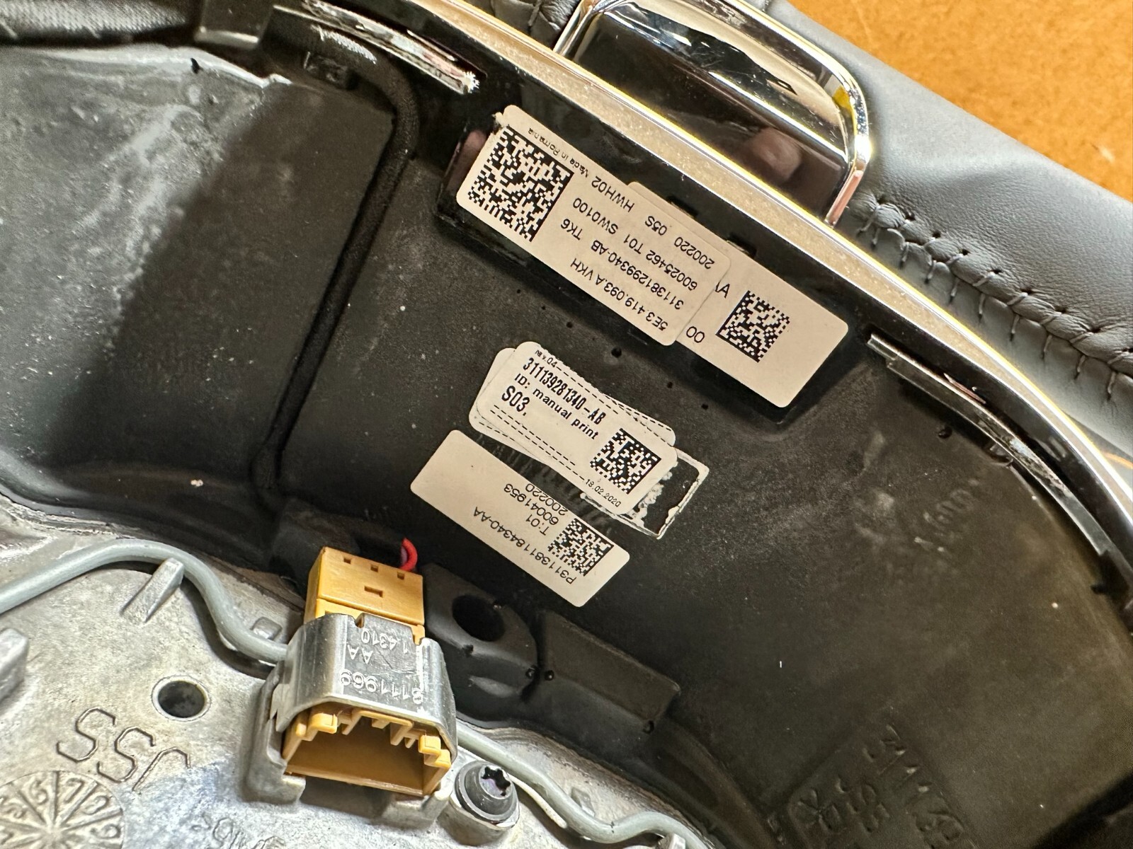 SKODA OCTAVIA IV MULTIFUNKTIONAL LEDERLENKRAD BEHEIZT 5E0419093A ORIGINAL - Obrázek 16