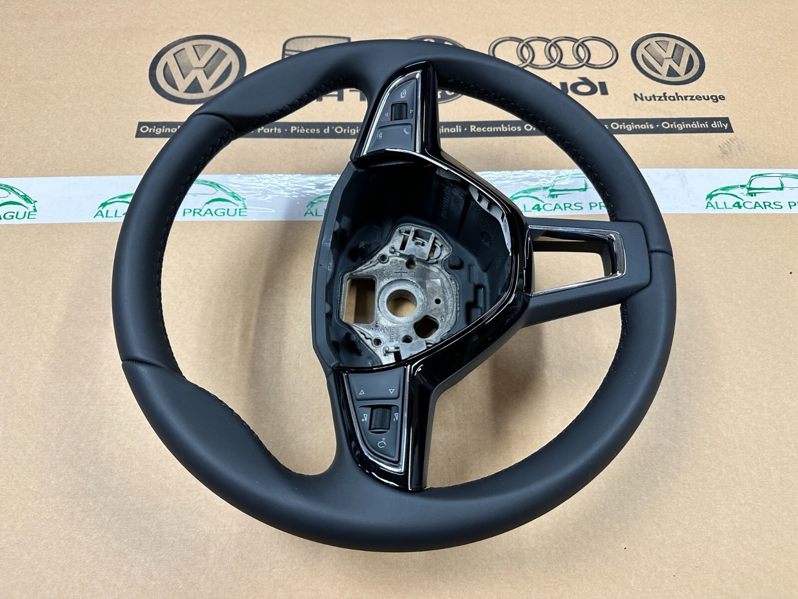 SKODA SUPERB KODIAQ LENKRAD DSG SCHWARZES LEDER +MULTIFUNCTION 3V0 ORIG.NEU - Obrázek 3