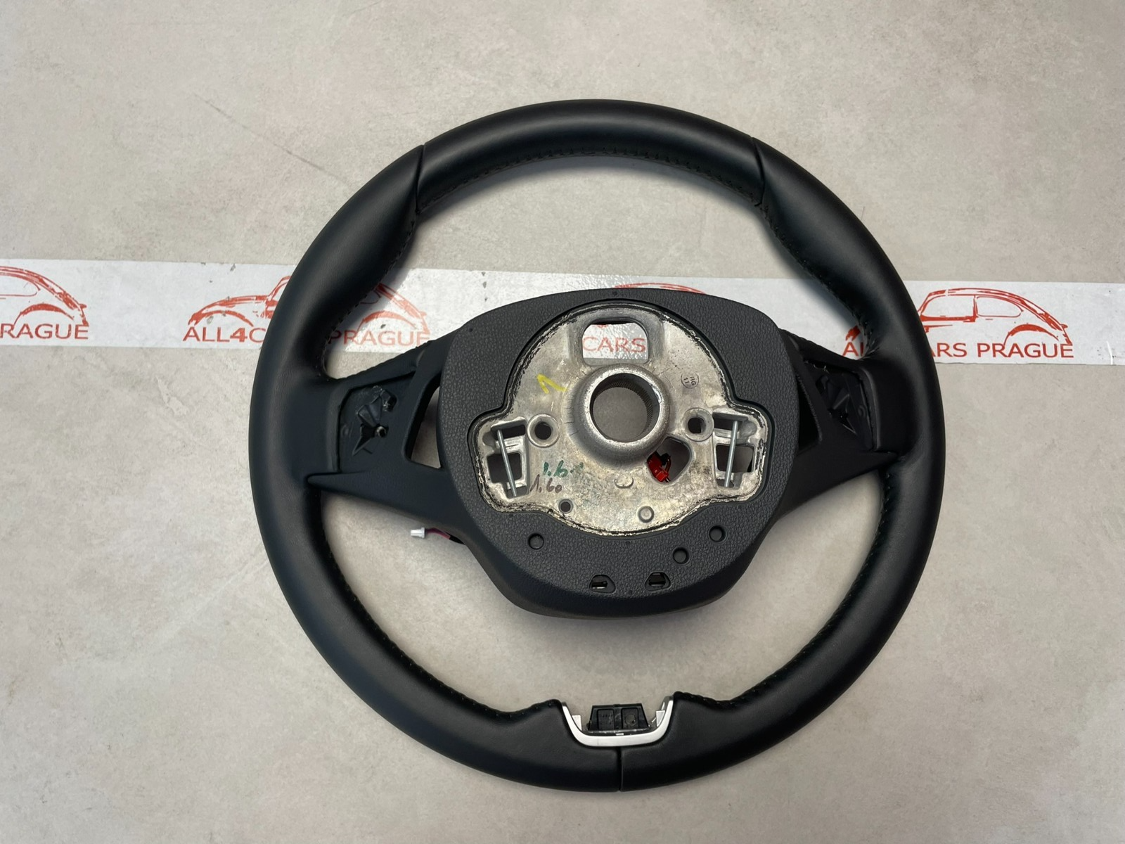 ŠKODA SUPERB KODIAQ LENKRAD LEDER BEHEIZT LEERER LENKRADRAHMEN 5E3419093DE ORIG - Obrázek 19