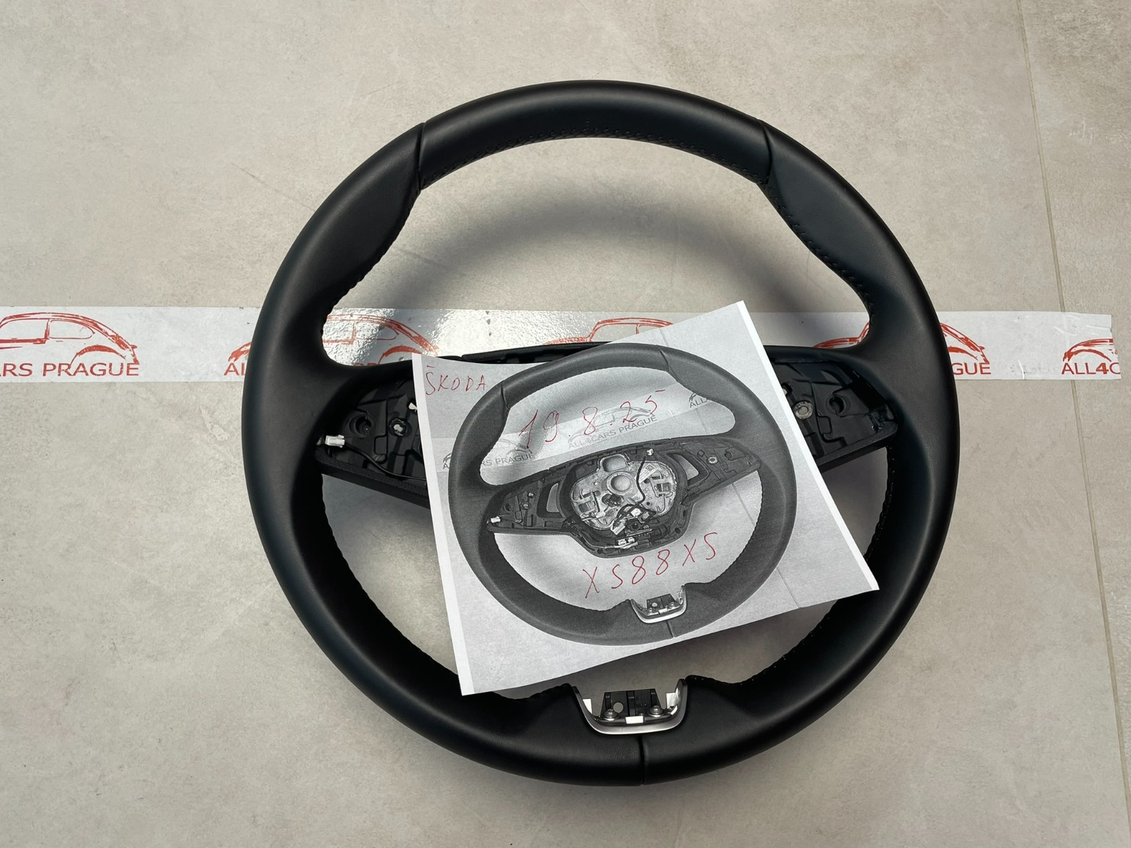ŠKODA SUPERB KODIAQ LENKRAD LEDER BEHEIZT LEERER LENKRADRAHMEN 5E3419093DE ORIG - Obrázek 25