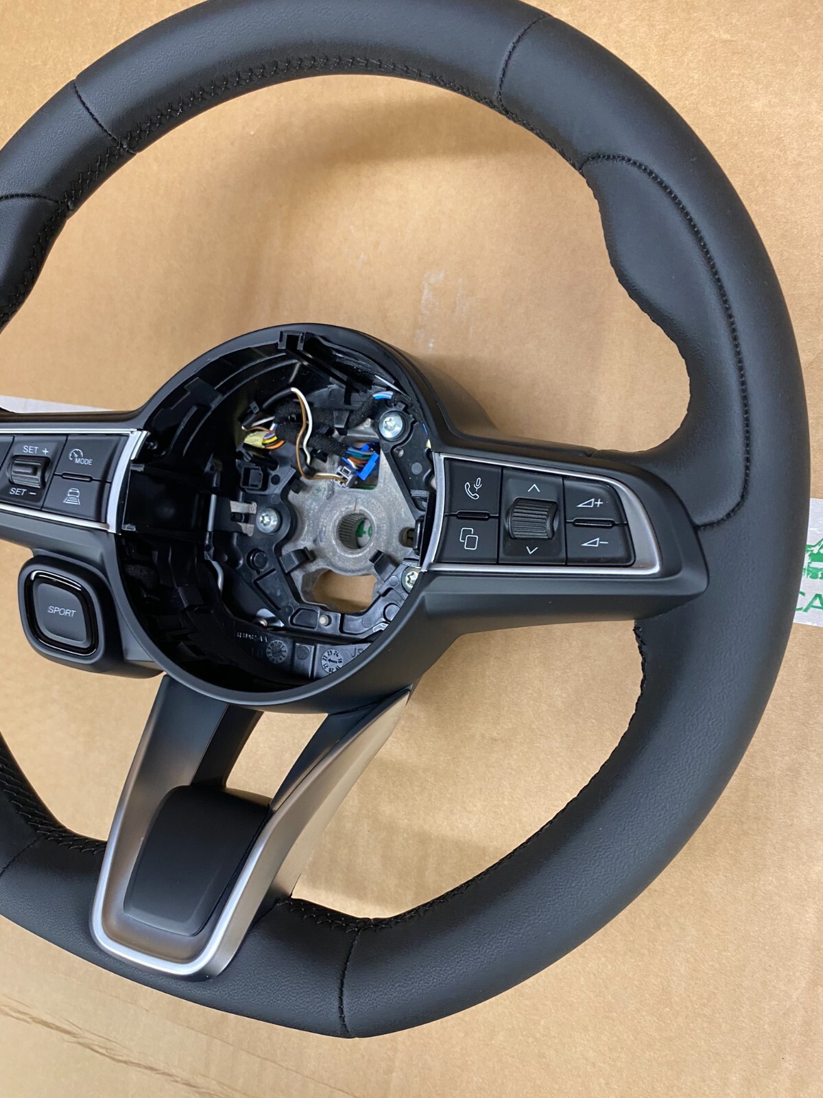 SPORTLENKRAD ALFA ROMEO LEDER MULTIFUNKTION SPORTLENKRAD 313576799CDU-AA ORIG. - Obrázek 4