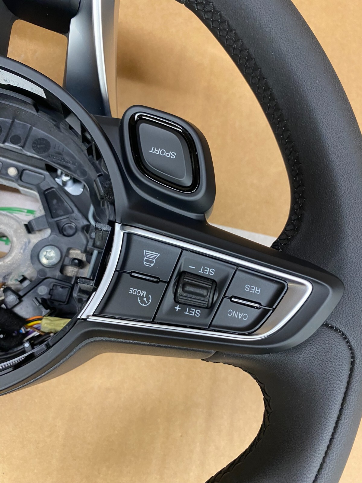 SPORTLENKRAD ALFA ROMEO LEDER MULTIFUNKTION SPORTLENKRAD 313576799CDU-AA ORIG. - Obrázek 8