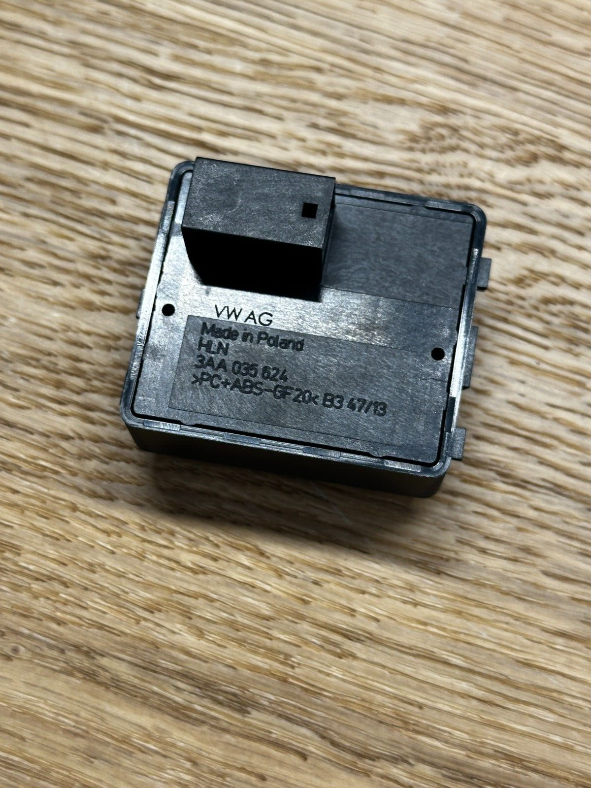 VW GOLF PASSAT TIGUAN +...BEDIENEINHEIT FREISPRECHEINRICHTUNG 3AA035624 Fast Neu - Obrázek 9