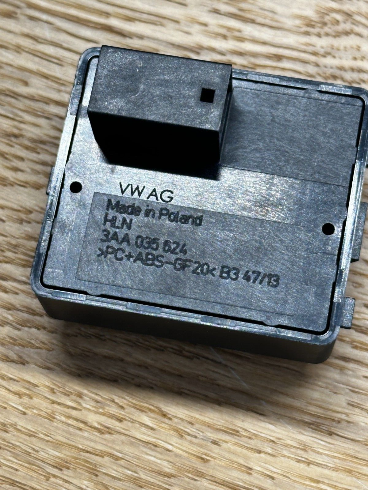 VW GOLF PASSAT TIGUAN +...BEDIENEINHEIT FREISPRECHEINRICHTUNG 3AA035624 Fast Neu - Obrázek 10