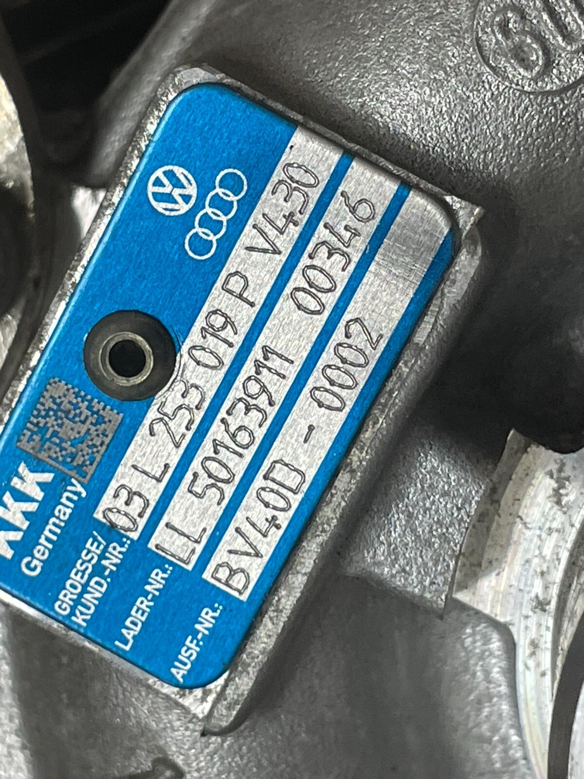 VW GOLF TIGUAN AUDI A3 TURBO 2.0 TDI 03L253019P = 03L253056G FAST NEU TEST CAR - Obrázek 6