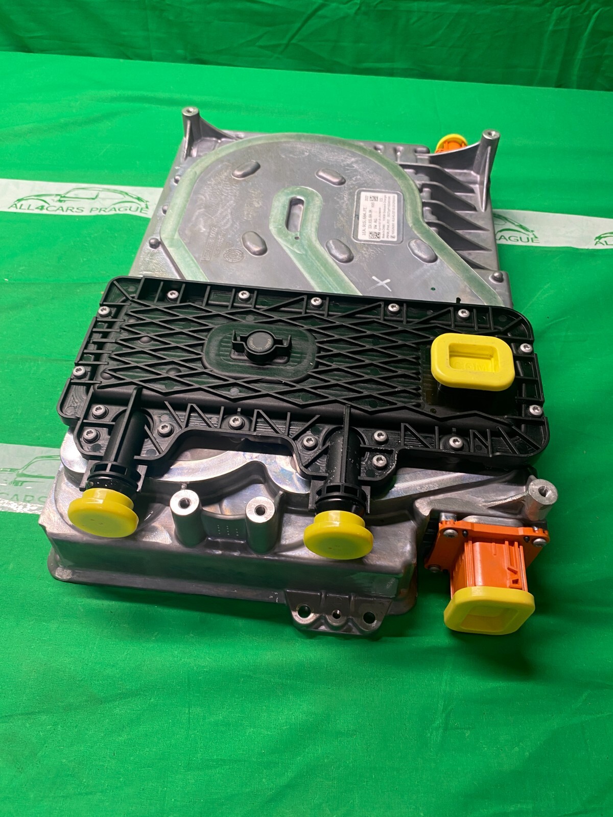 VW ID3,4,5 -ŠKODA ENYAQ - CUPRA BORN LADEGERÄT HOCHVOLTSPEICHER 1EA915684FE - Obrázek 13