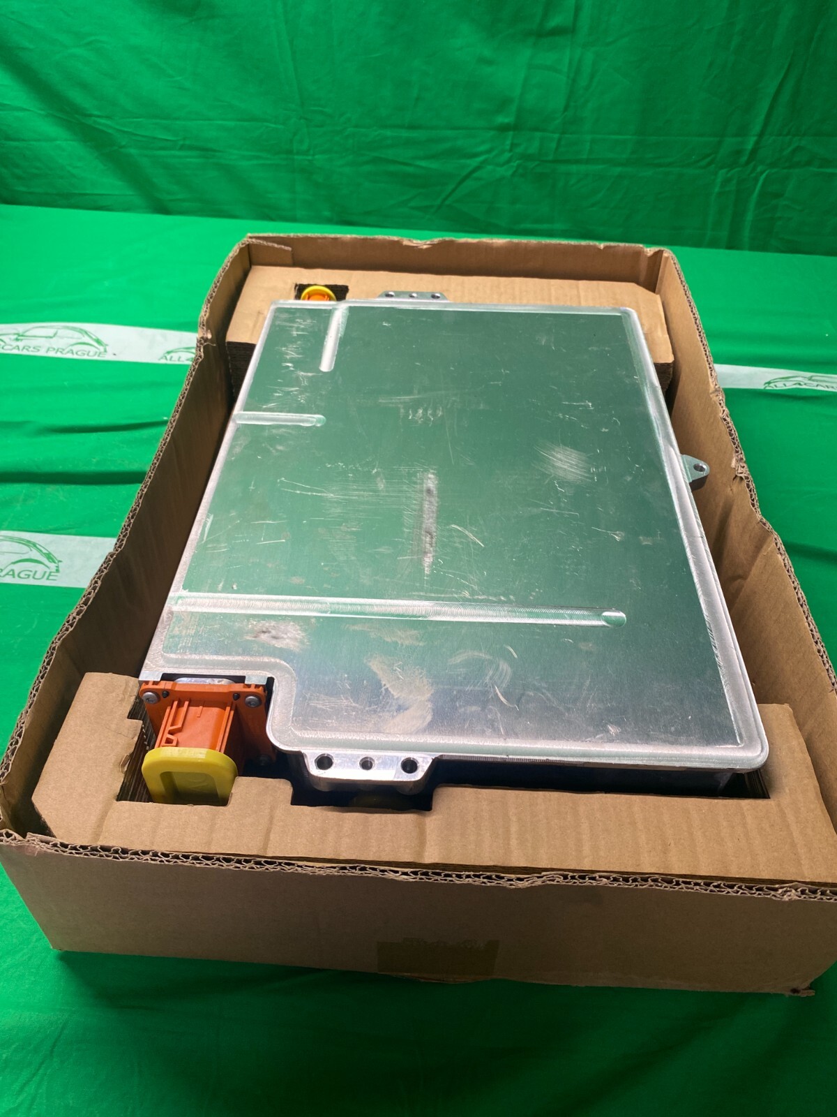 VW ID3,4,5 -ŠKODA ENYAQ - CUPRA BORN LADEGERÄT HOCHVOLTSPEICHER 1EA915684FE - Obrázek 9