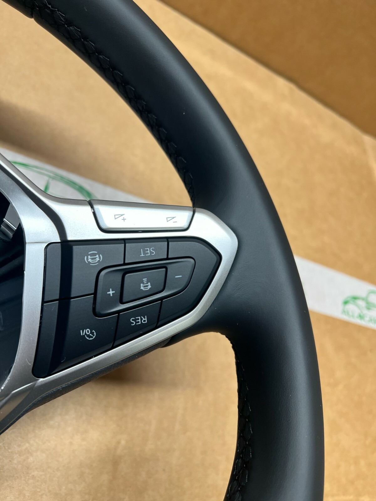 VW MULTIFUNKTION LEDER LENKRAD GTI LOGO 2GM419089AF NEU!!!! - Obrázek 6