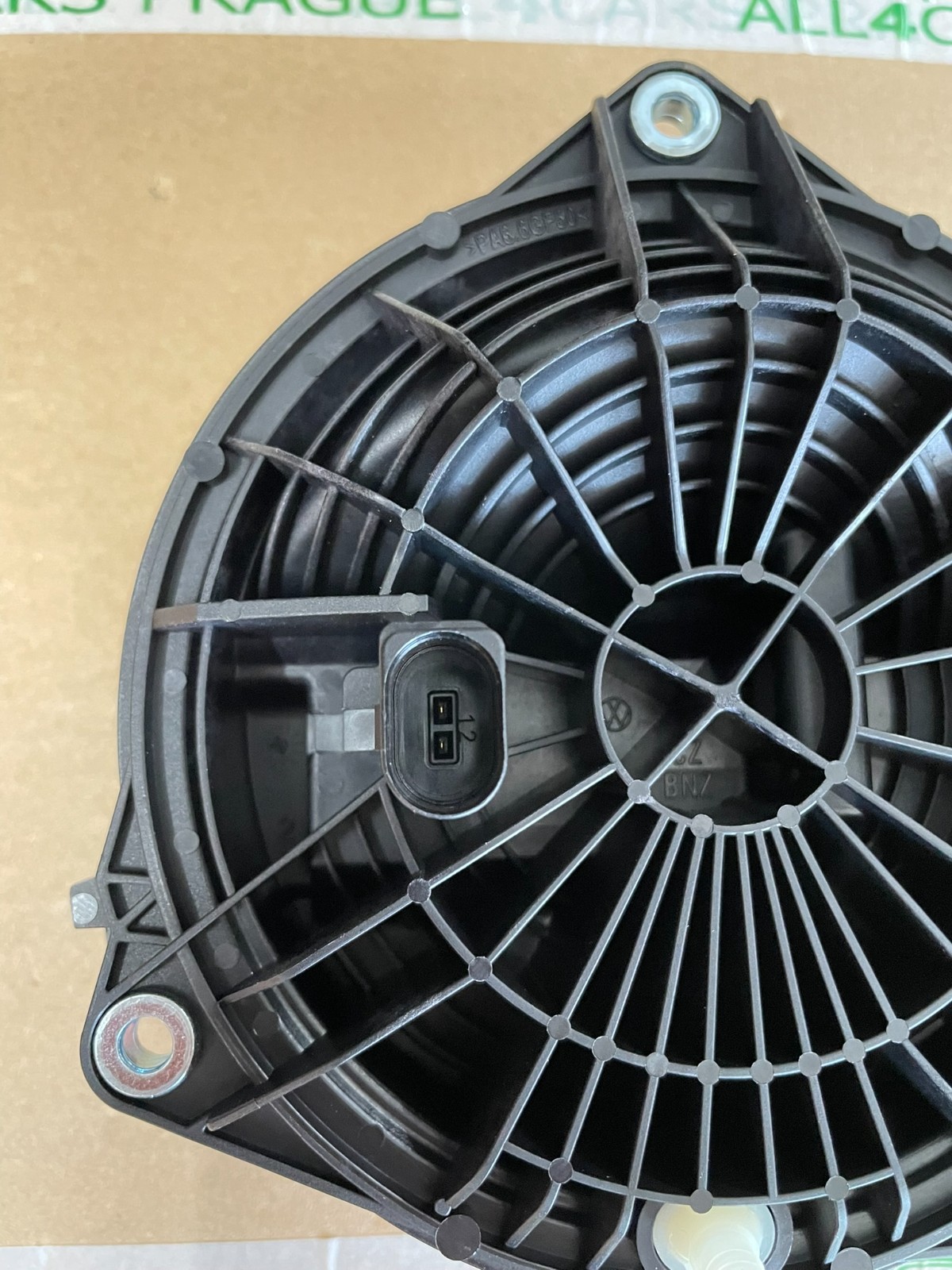 VW PASSAT ARTEON GOLF SPORTSVAN HECKKLAPPENÖFFNER LOGO 510827469 TEST CAR DEMONT - Obrázek 14