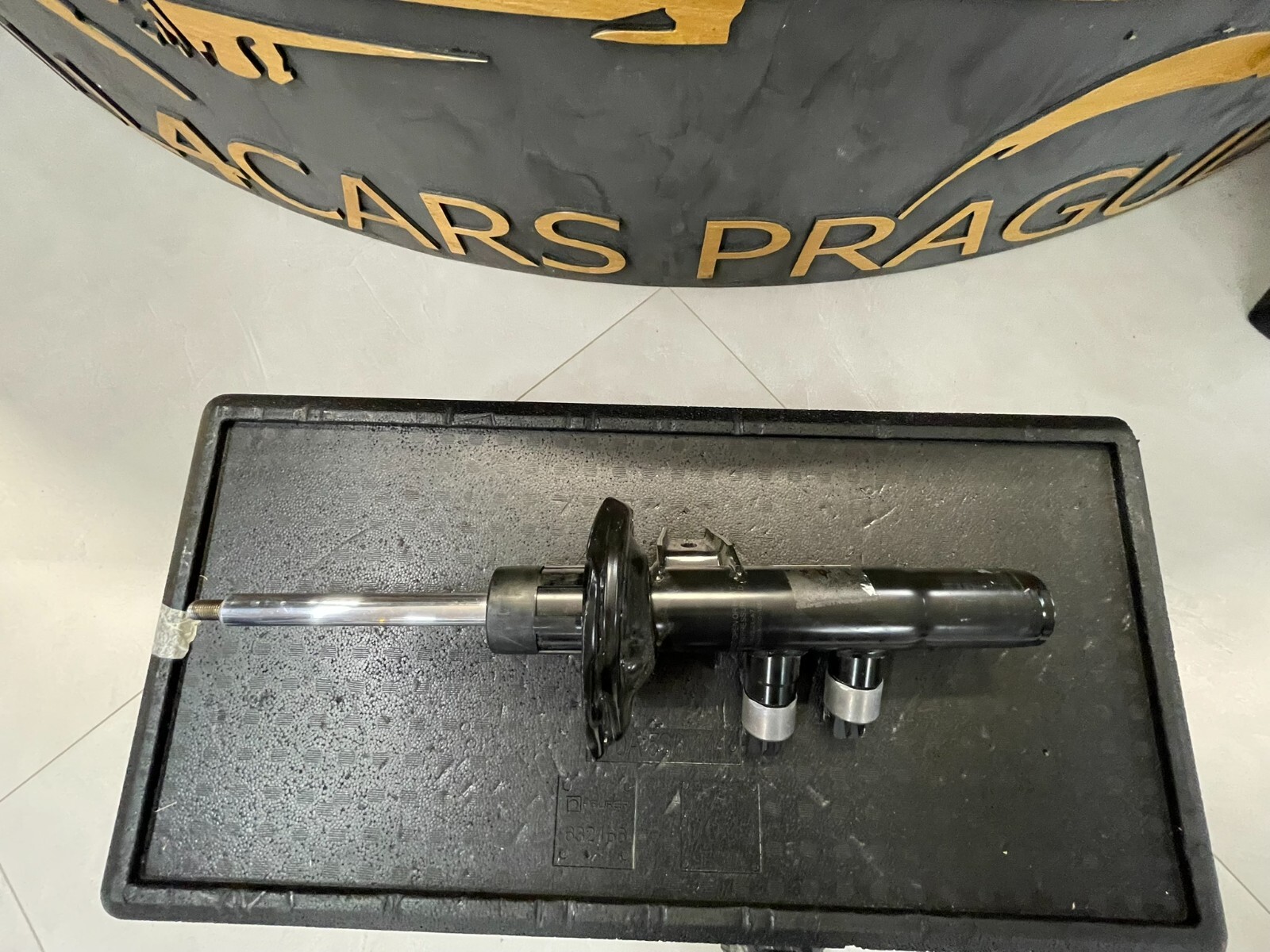 VW PASSAT , ŠKODA SUPERB EL. FRONT GAS SCHOCK DÄMPFER 3WA413023F ORIG. NEU TEIL - Obrázek 14