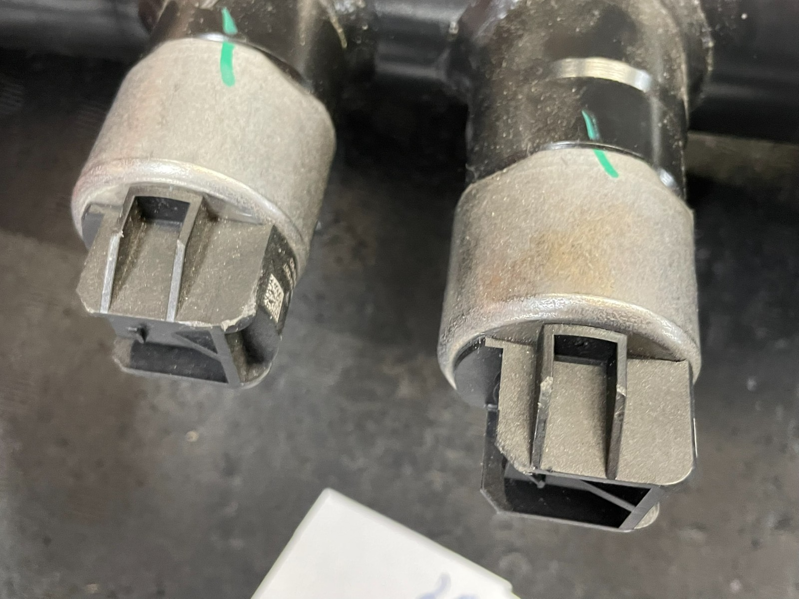 VW PASSAT , ŠKODA SUPERB EL. FRONT GAS SCHOCK DÄMPFER 3WA413023F ORIG. NEU TEIL - Obrázek 19