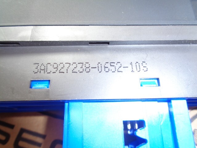 VW PASSAT/CC BEDIENEINHEIT MIT DRUCKTASTEN 3AC927238 Fast Neu dem v Test Wagen - Obrázek 3