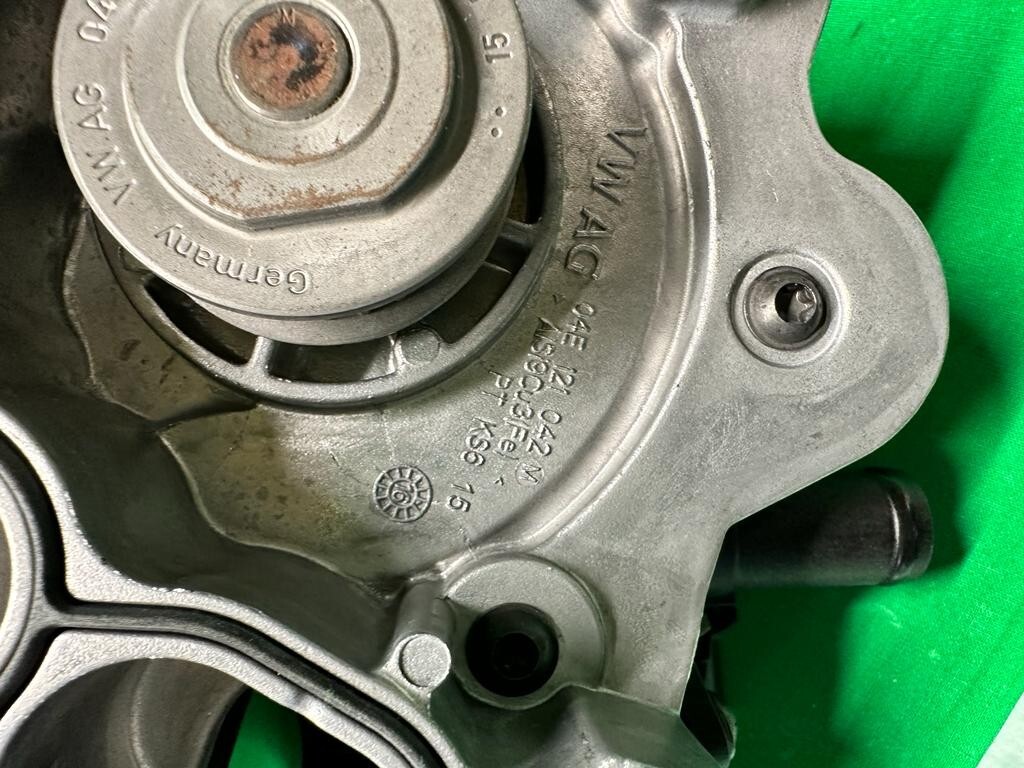 VW SKODA AUDI SEAT MOTORKÜHLUNG WASSERPUMPE 04E121600AL ORIG.NEU!!! - Obrázek 12